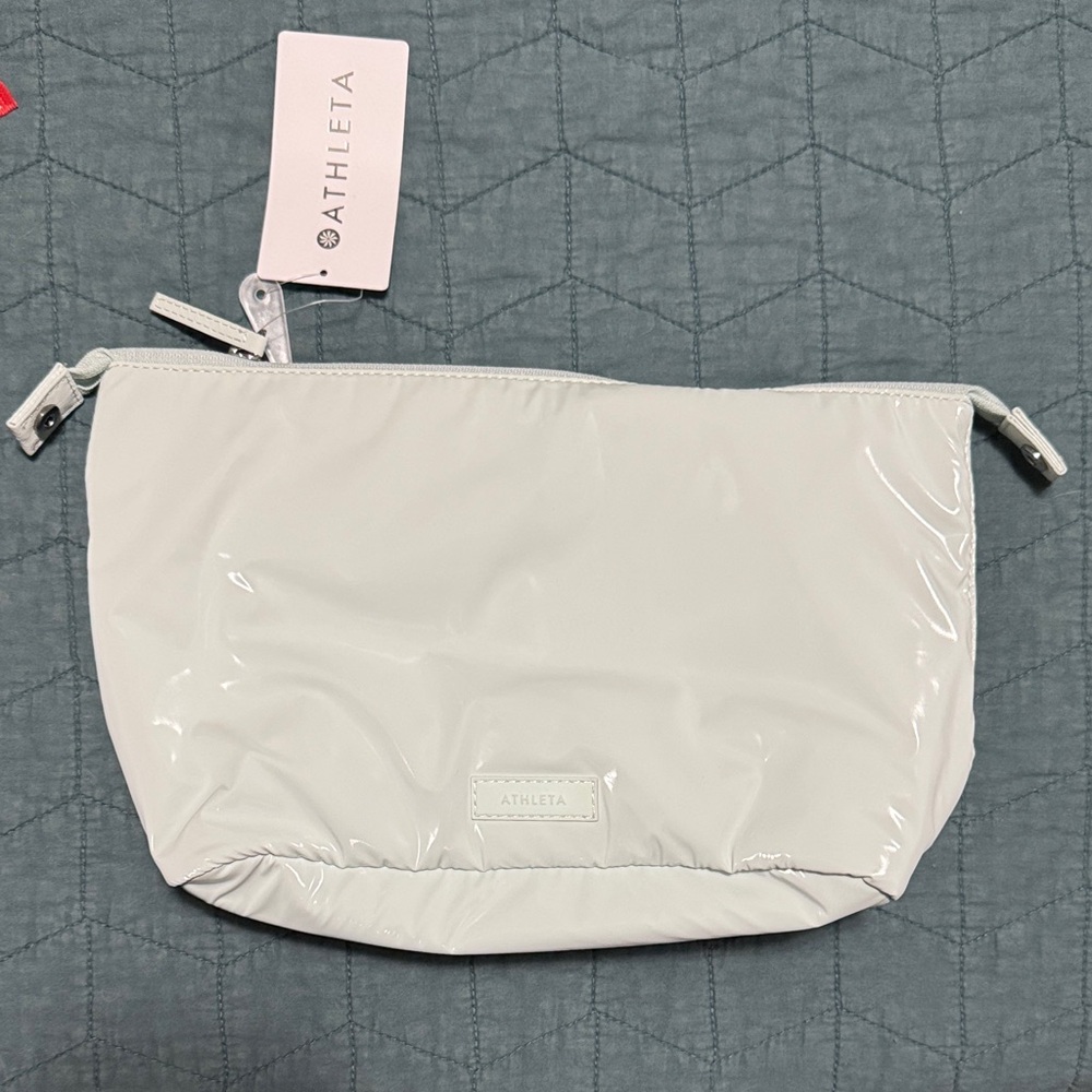 Athleta Glossy All about shine large Cosmetic Bag mint nwt